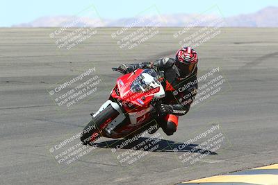 media/May-14-2022-SoCal Trackdays (Sat) [[7b6169074d]]/Bowl (1120am)/